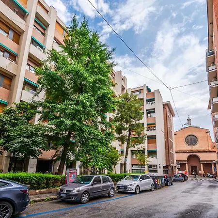 Bononia Palace 3 בולוניה